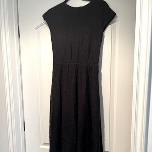 Black Halo fully lined black knit a line dress size 2 barely worn